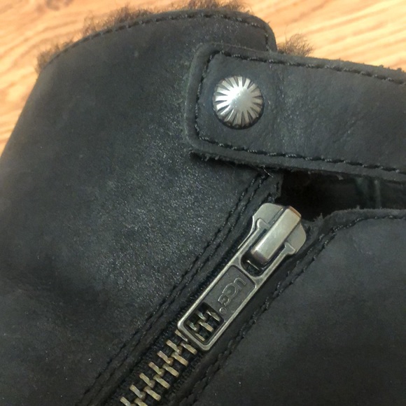 Ugg Kayel Boots - Picture 8 of 12